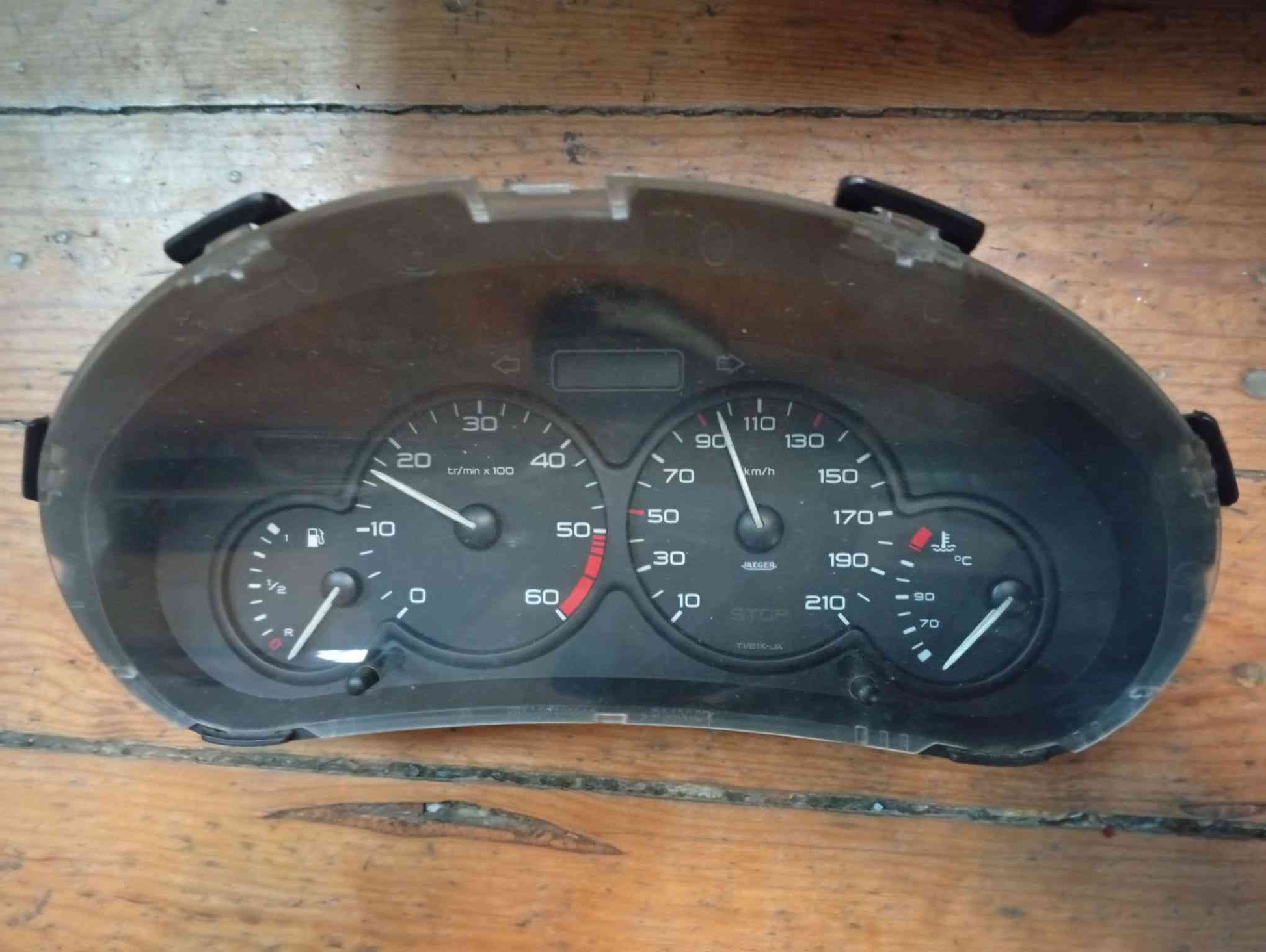 Quadrante / Painel de Instrumentos - PEUGEOT 206 Hatchback (2A/C) 2000