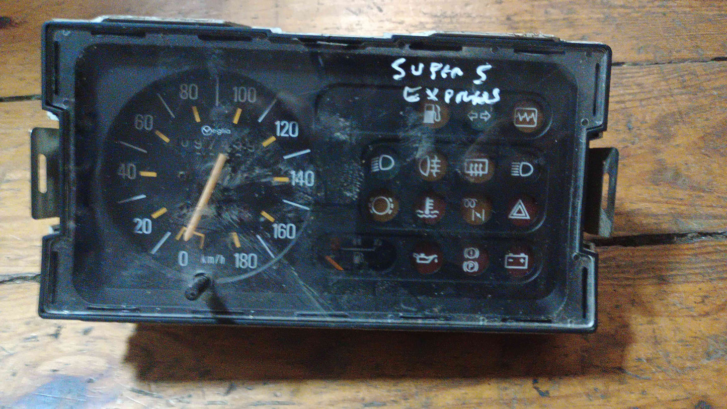Quadrante / Painel de Instrumentos - RENAULT SUPER 5 (B/C40_) 1988
