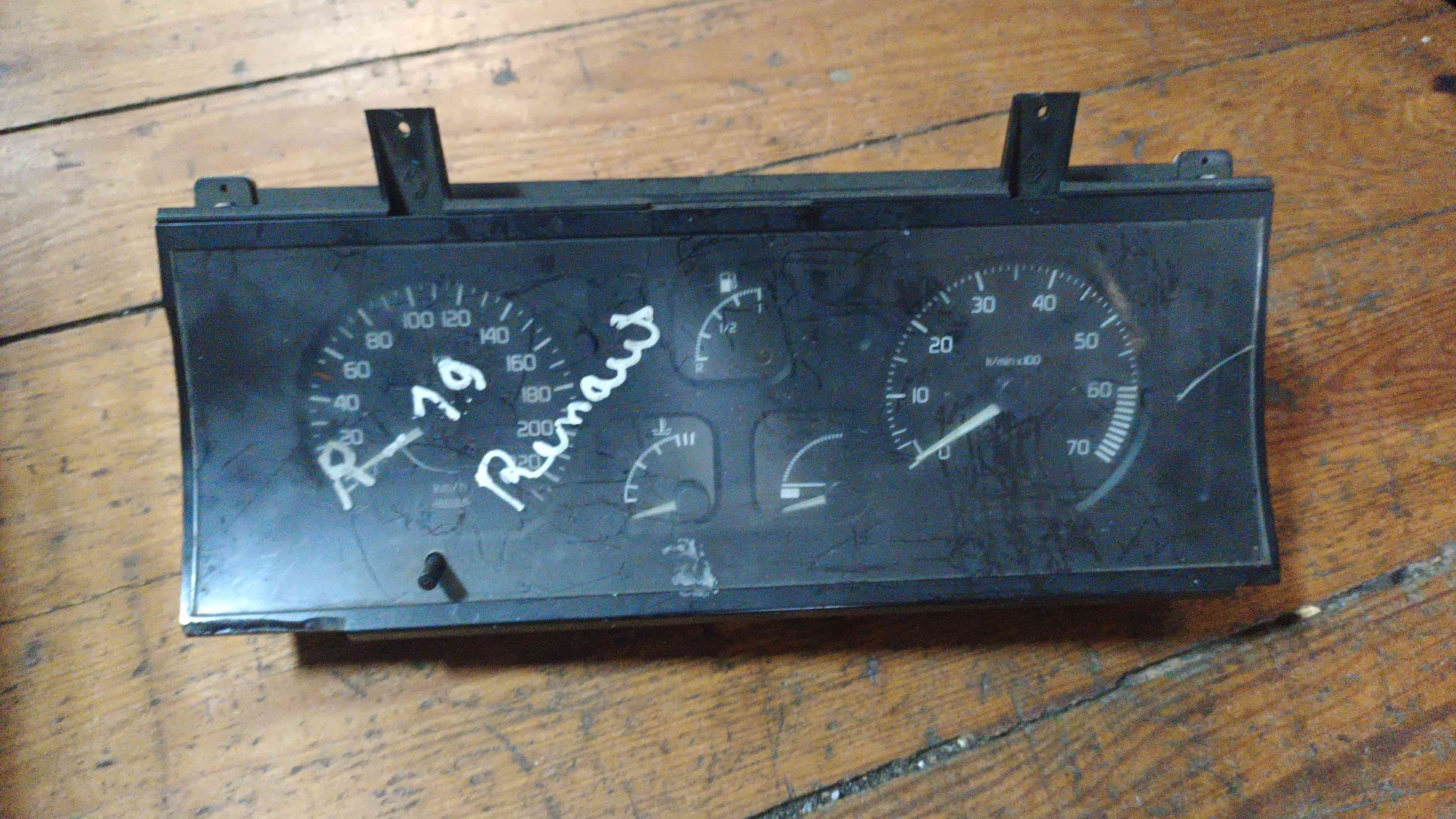 Quadrante / Painel de Instrumentos - RENAULT 19 I (B/C53_) 1990