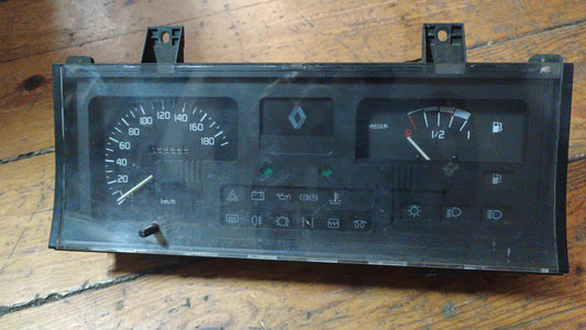 Quadrante / Painel de Instrumentos - RENAULT CLIO I (B/C57_, 5/357_) 1992