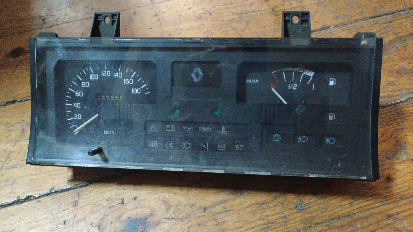 Quadrante / Painel de Instrumentos - RENAULT CLIO I (B/C57_, 5/357_) 1992