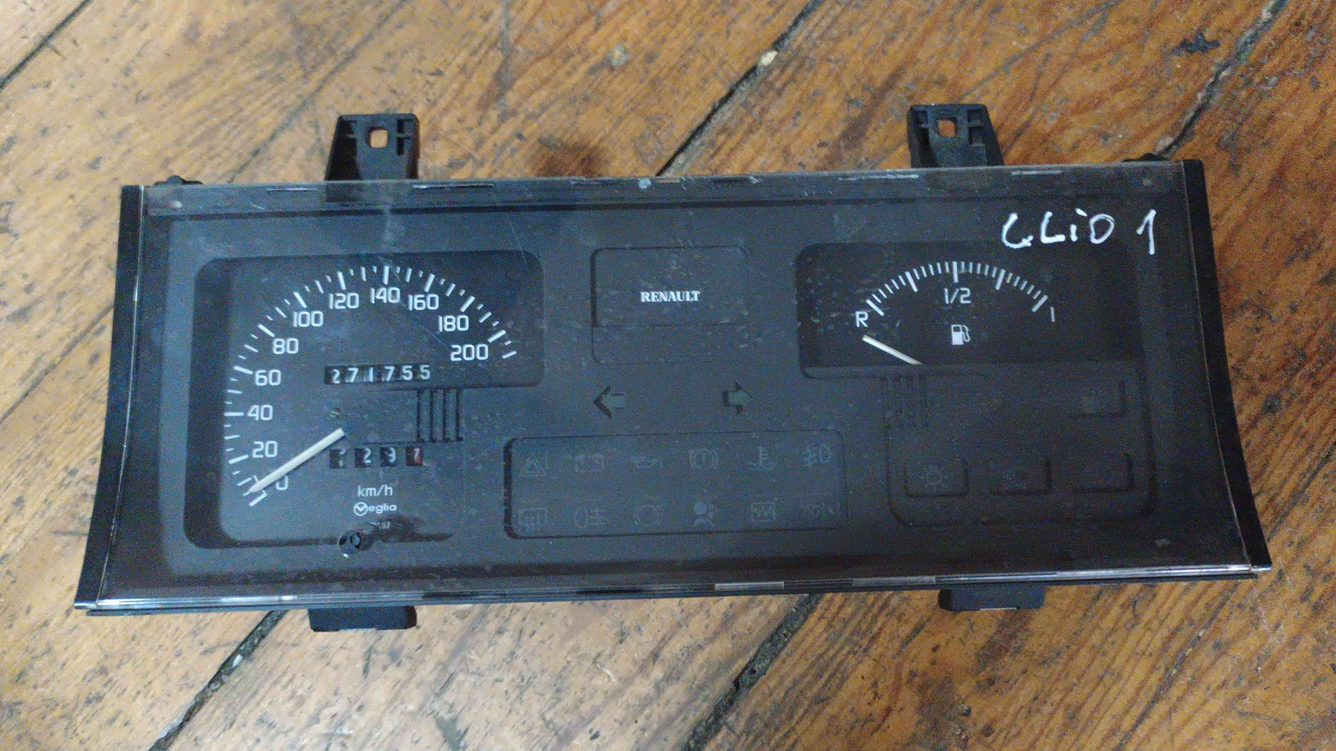 Quadrante / Painel de Instrumentos - RENAULT CLIO I (B/C57_, 5/357_) 1992