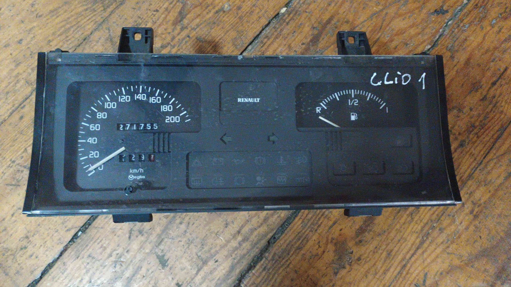 Quadrante / Painel de Instrumentos - RENAULT CLIO I (B/C57_, 5/357_) 1992