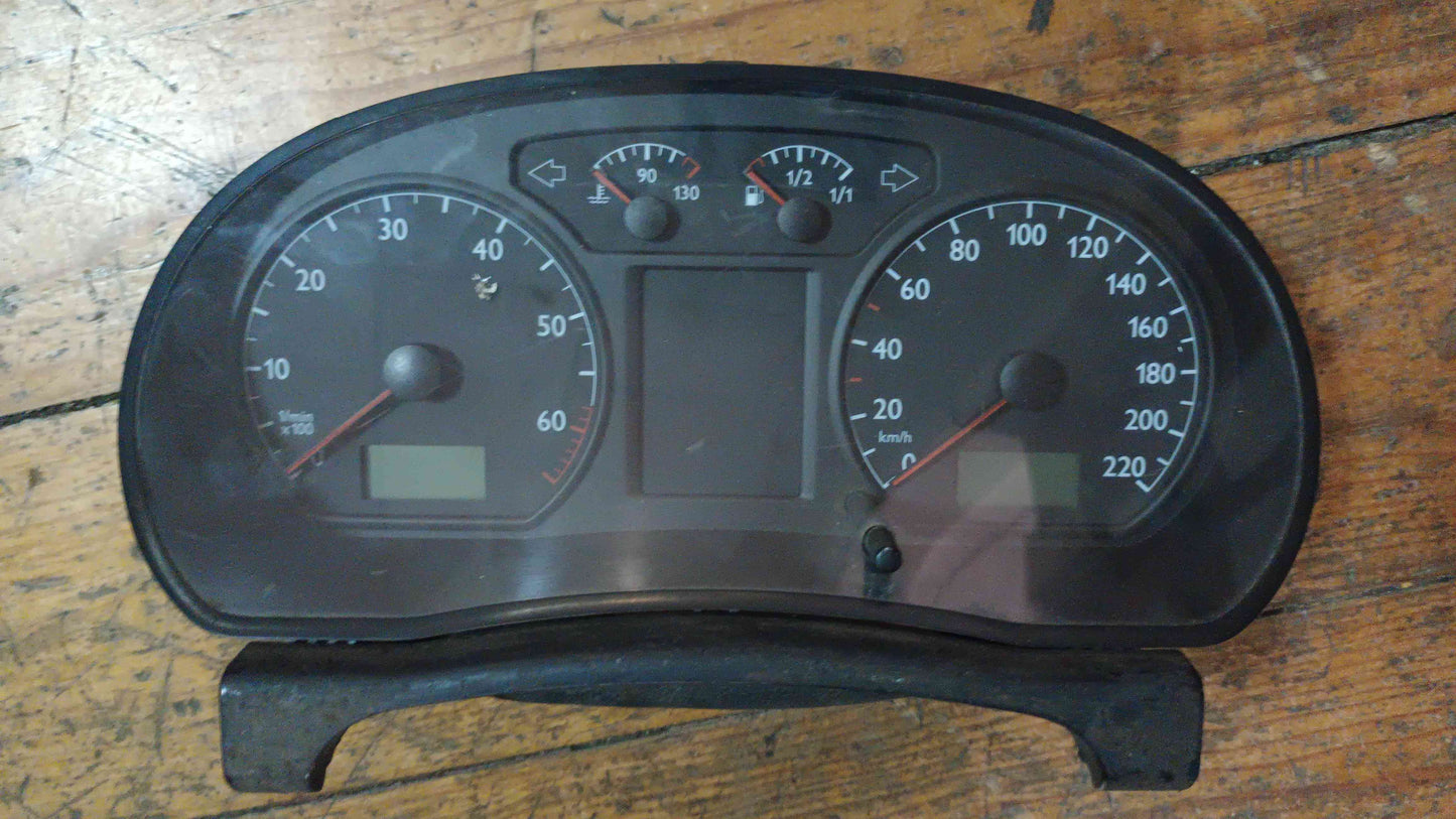 Quadrante / Painel de Instrumentos - VW POLO IV (9N_, 9A_) 2004