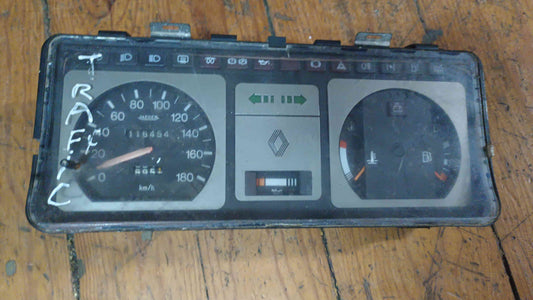 Quadrante / Painel de Instrumentos - RENAULT TRAFIC Caixa (T_, P_, V_) 1990 2.1 D (43 kW / 58 cv) [05.1989 - 06.1994]