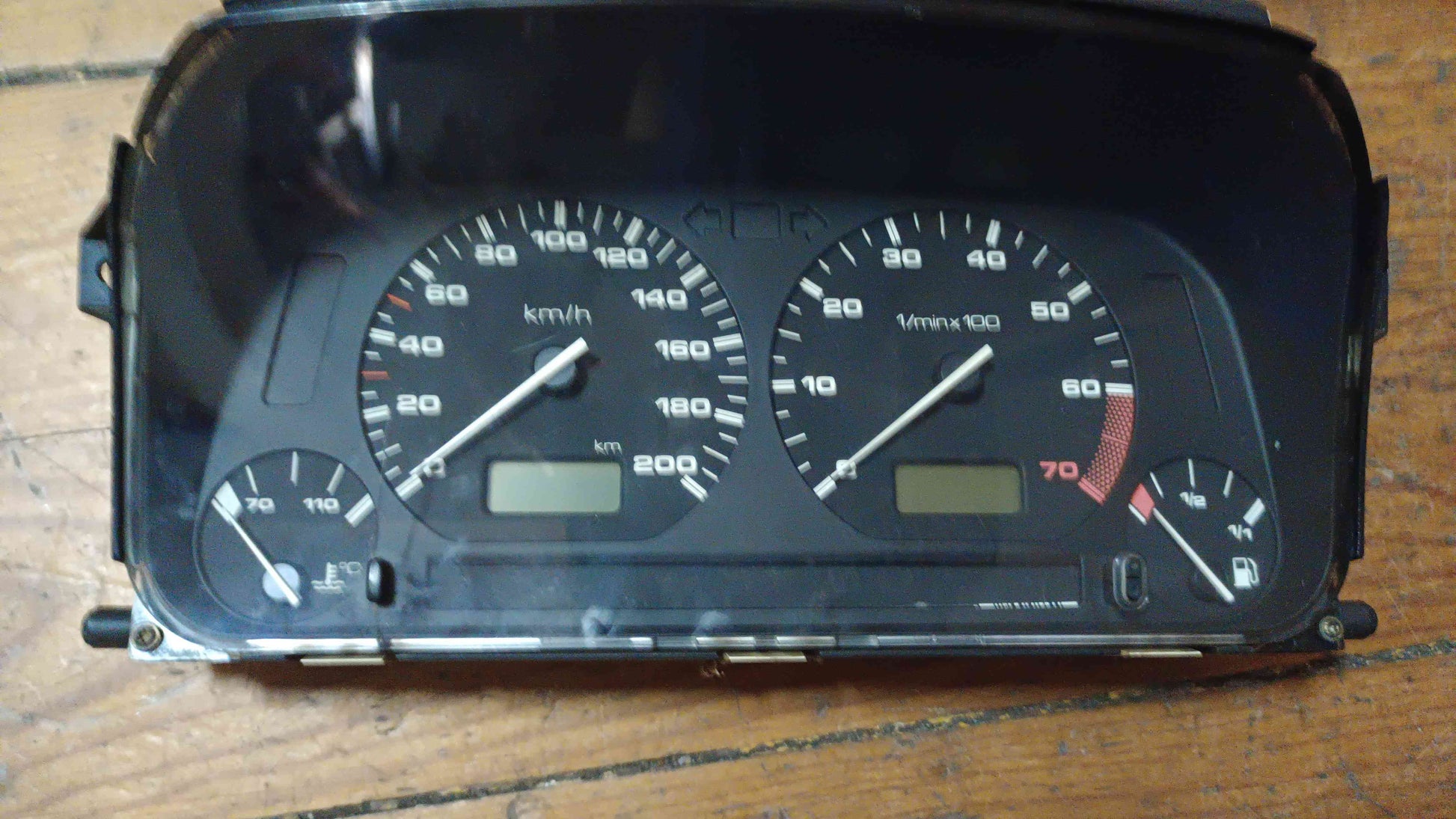 Quadrante / Painel de Instrumentos - VW POLO III (6N1) 1995 45 1.0 (33 kW / 45 cv) [10.1994 - 09.1996]