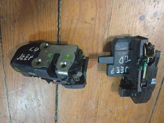 Fechadura / Fecho Porta Trás Direito - JEEP GRAND CHEROKEE II (WJ, WG) 2000