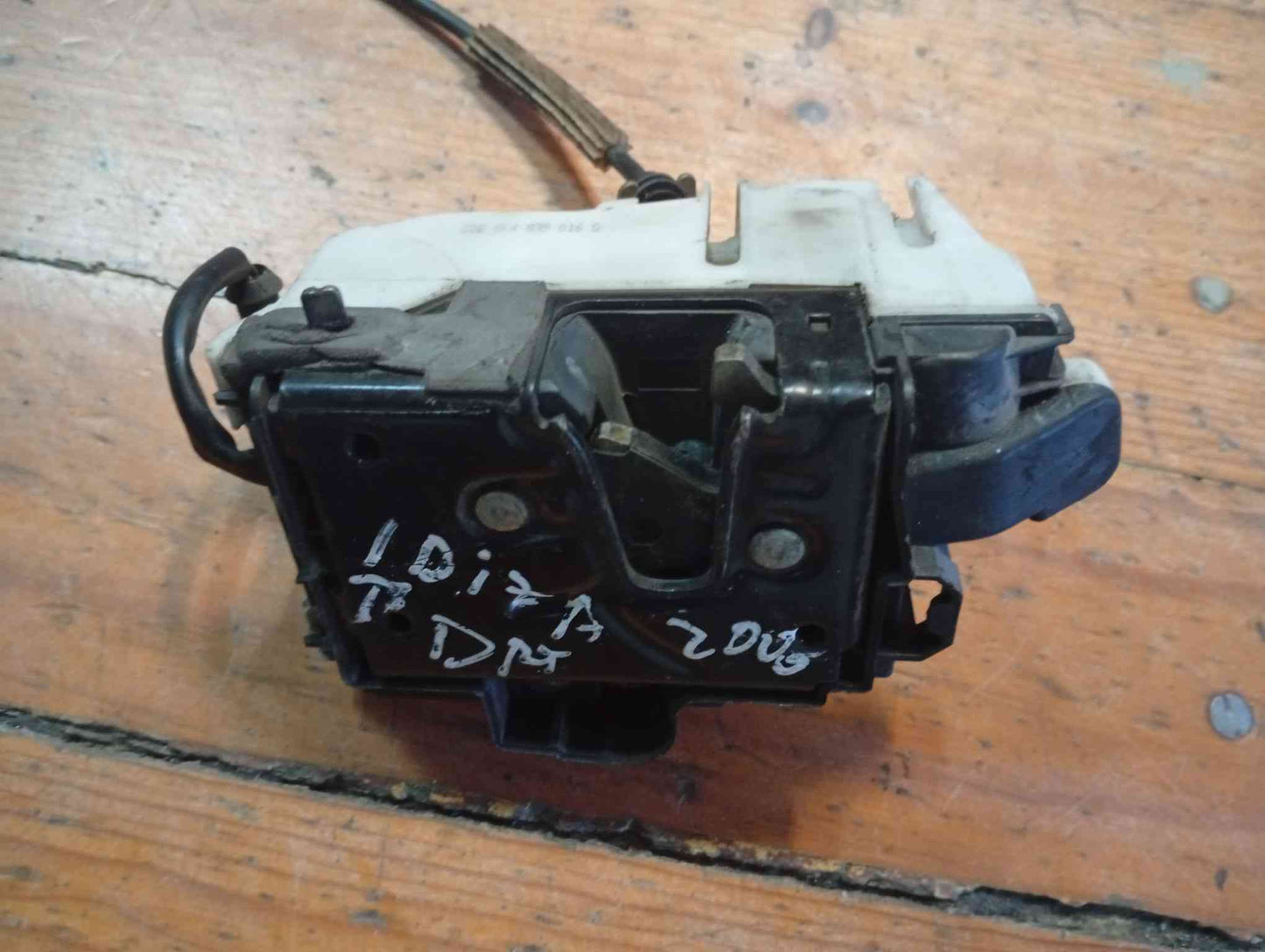 Fechadura / Fecho Porta Trás Direito - SEAT IBIZA II (6K1) 1999