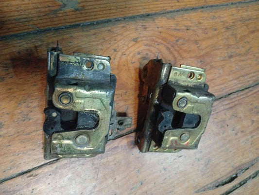 Fechadura / Fecho Porta Trás Direito - VW GOLF II (19E, 1G1) 1990