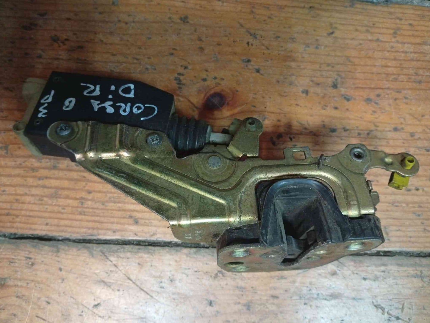 Fechadura / Fecho Porta Direito - OPEL CORSA B (S93) 1996