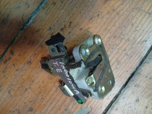Fechadura / Fecho Porta Trás Esquerdo - OPEL FRONTERA A (U92) 1996