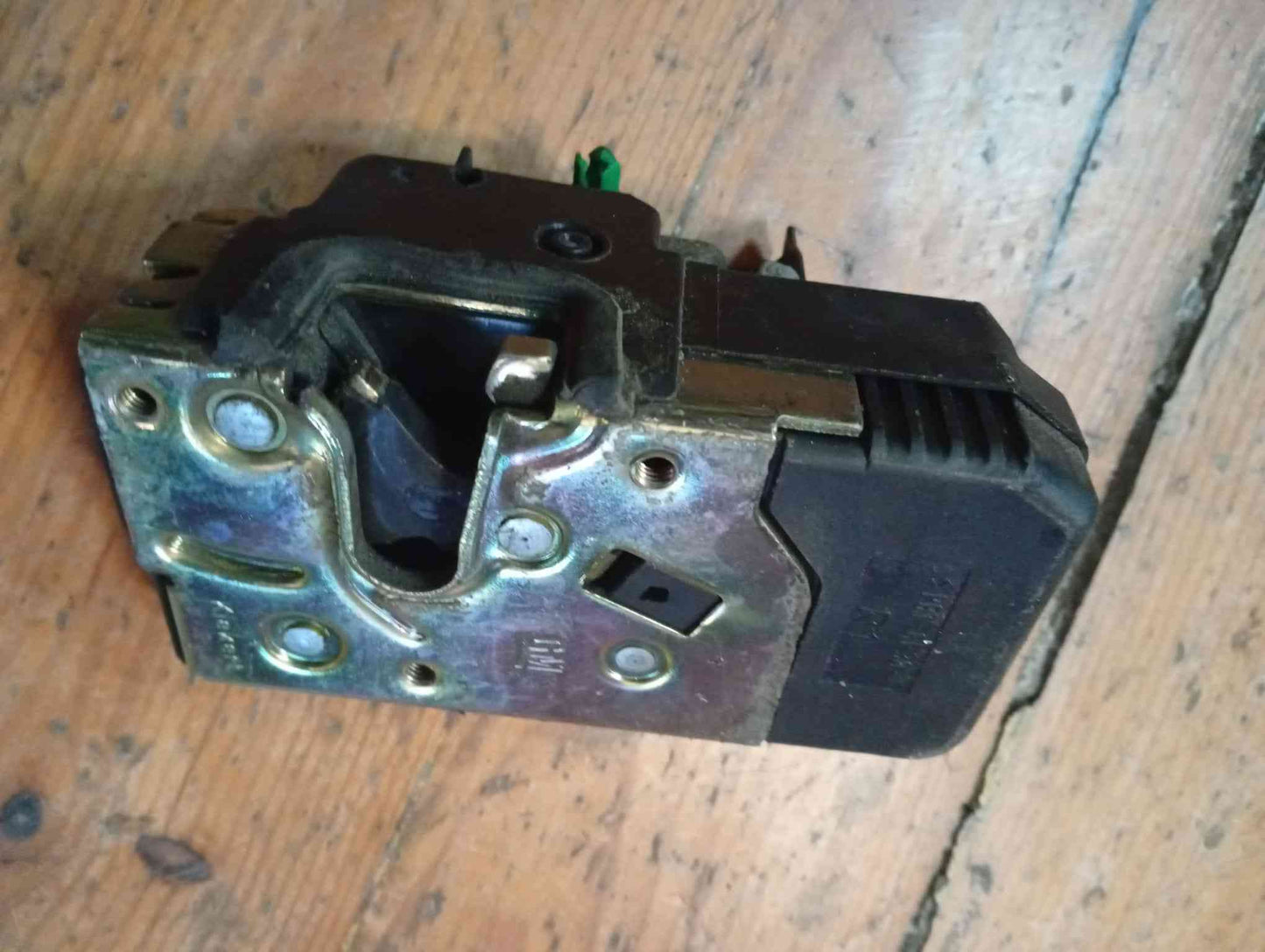Fechadura / Fecho Porta Frente Esquerdo - OPEL VECTRA B (J96) 1998
