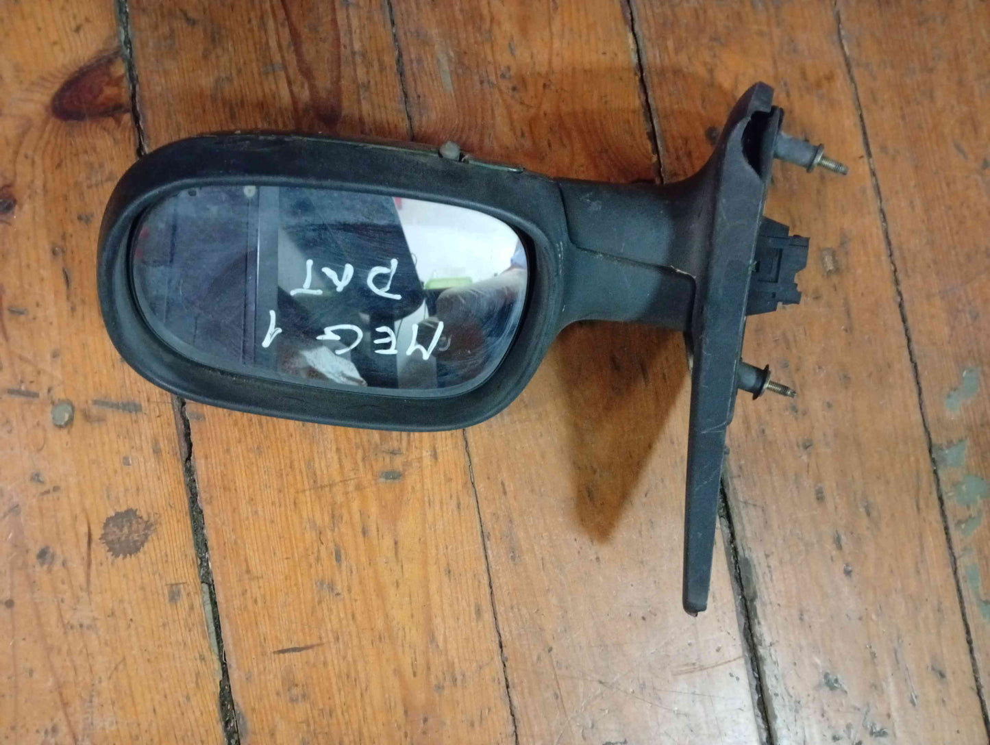 Espelho Retrovisor Direito - RENAULT MEGANE I (BA0/1_) 1998 1.4 Eco (BA0T) (52 kW / 71 cv) [01.1996 - 03.1999]
