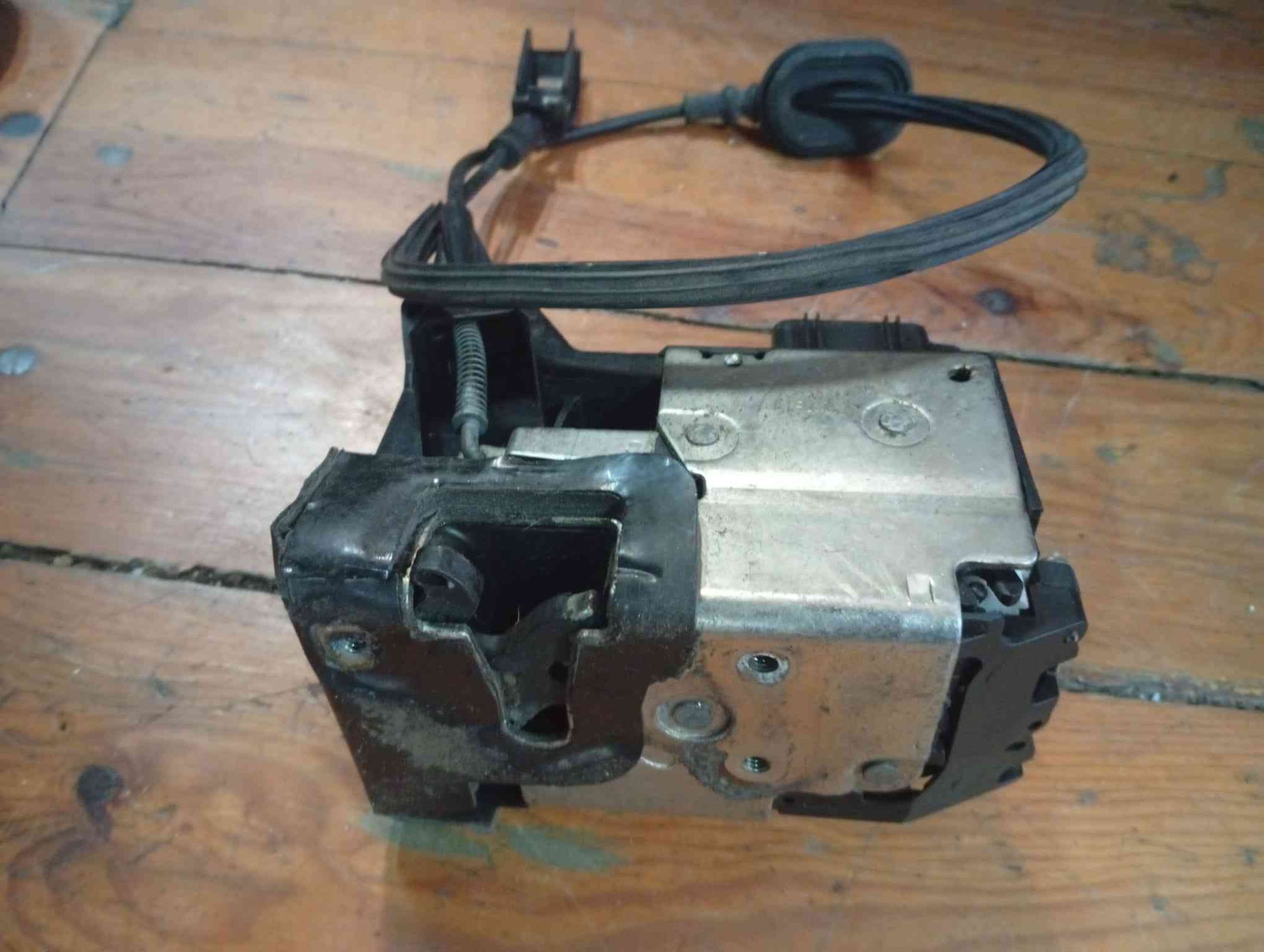 Fechadura / Fecho Porta Trás Direito - FORD GALAXY MK I VAN (WGR) 1999