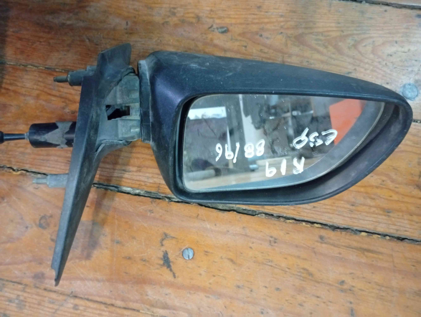 Espelho Retrovisor Esquerdo - RENAULT 19 I (B/C53_) 1990 1.4 (55 kW / 75 cv) [09.1990 - 04.1992]