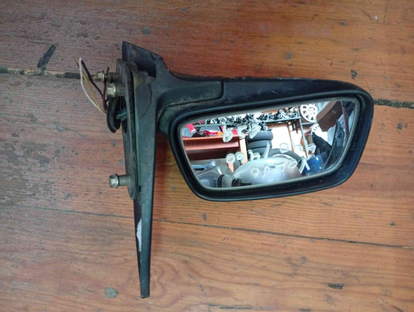 Espelho Retrovisor Esquerdo - VOLVO 440 (445) 1992