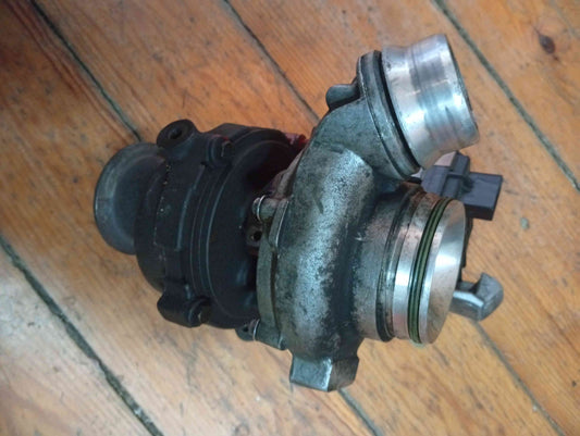 Turbo - BMW X3 (E83) 2008
