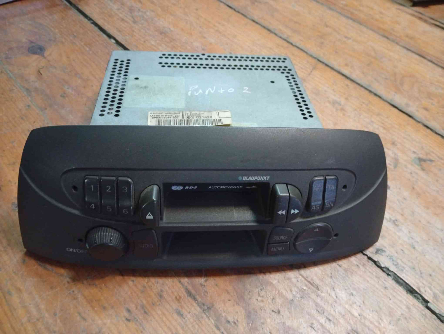 Rádio / Auto Rádio - FIAT PUNTO (188_) [09.1999 - 07.2012] 2000
