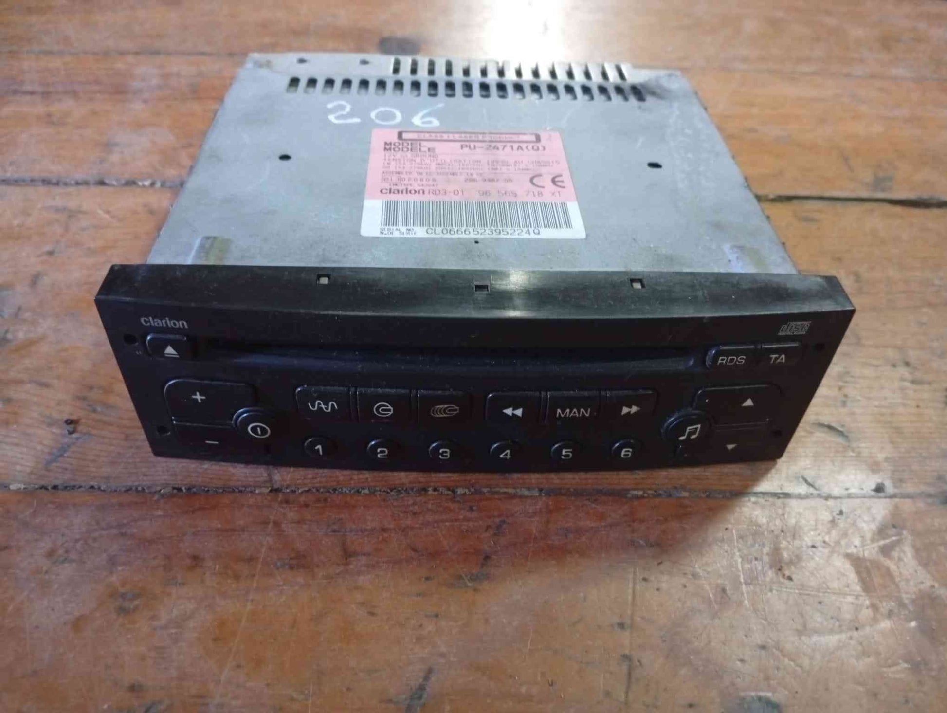 Rádio / Auto Rádio - PEUGEOT 206 Hatchback (2A/C) [08.1998 - 12.2012] 2001